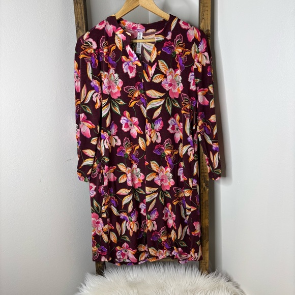 Dear Scarlett Dresses & Skirts - Dear Scarlett Floral Print Dress in Purple